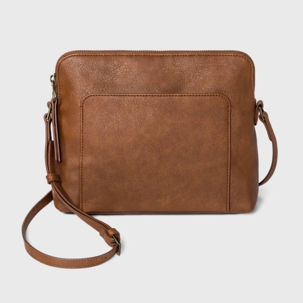 Crossbody purse